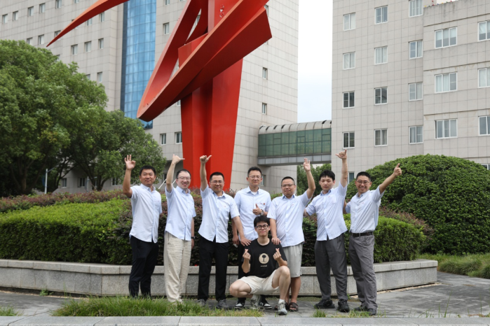 新同事7 新同事7